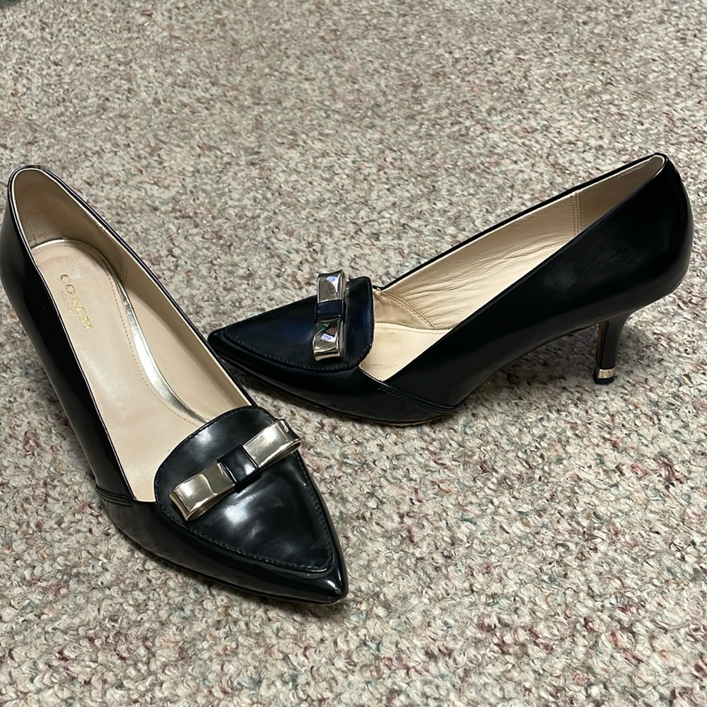 Coach bow tie pumps